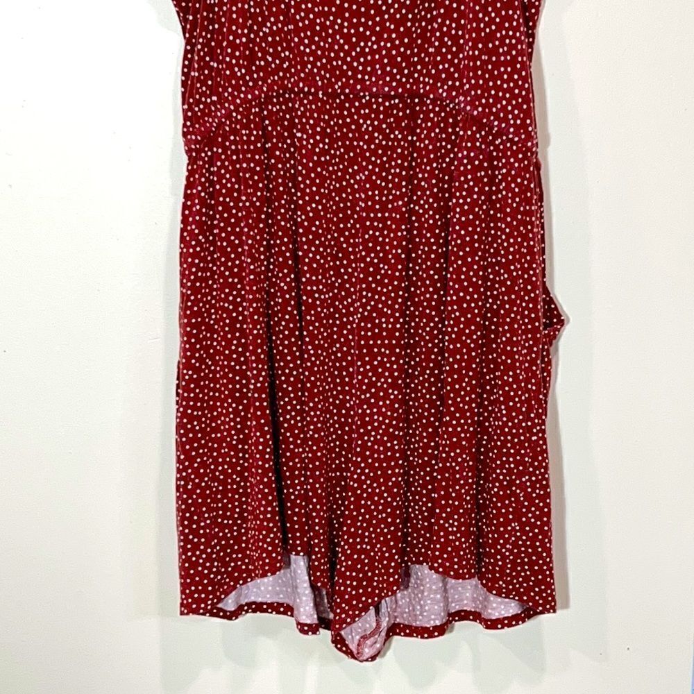 Burgundy Torrid Polka Dot Cinched Waist Jumper. Size 2 (2X/18-20) - Picture 6 of 8